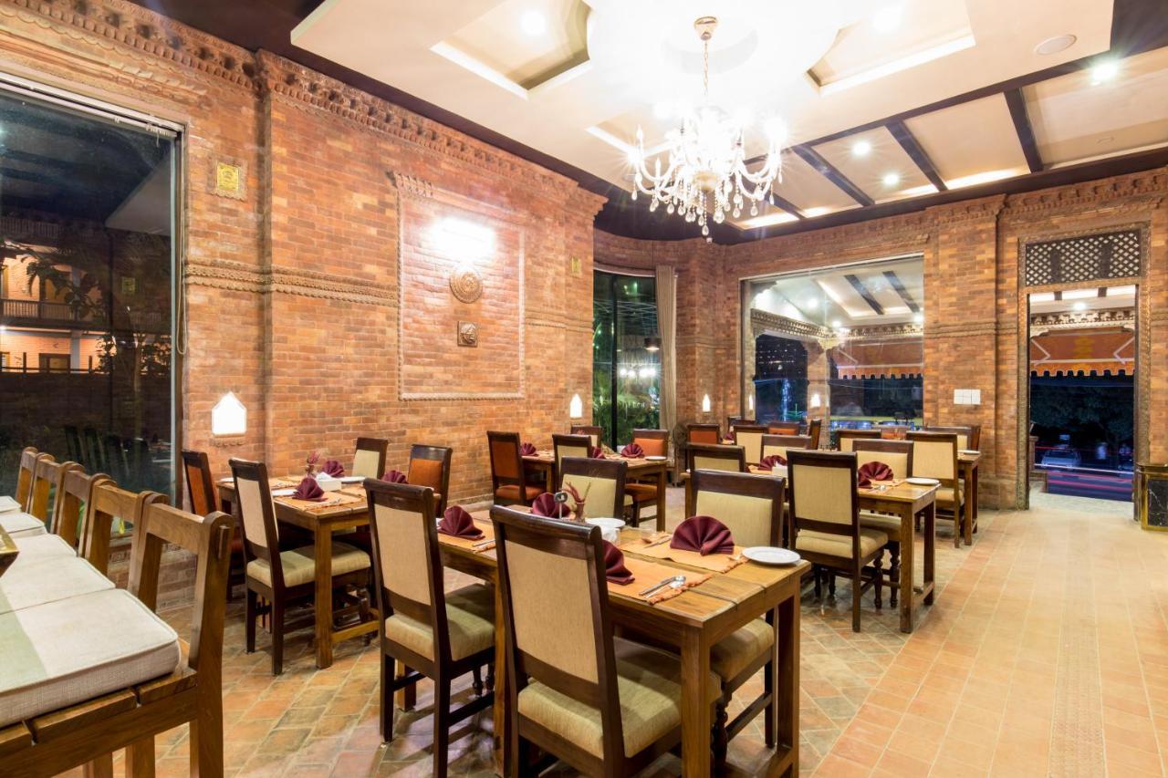 Dahlia Boutique Hotel Pokhara Exterior photo